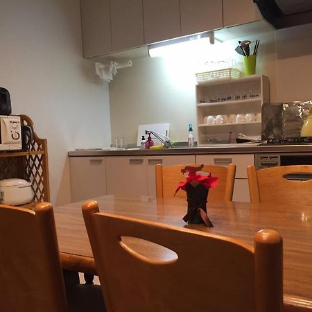 Niseko Hirafu Tsukushi Vandrarhem Exteriör bild